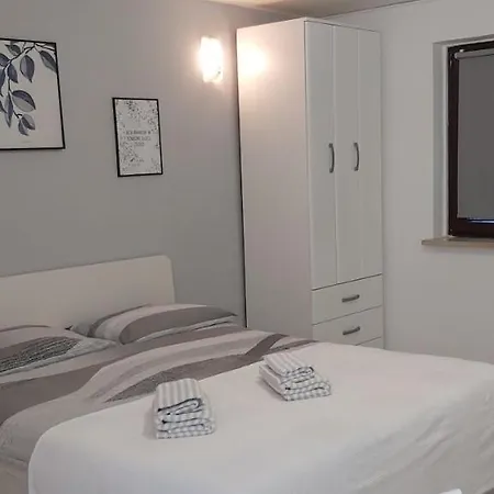 Igor Apartment Vrsar